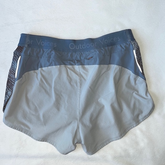 Outdoor Voices lightspeed run shorts - Picture 5 of 9